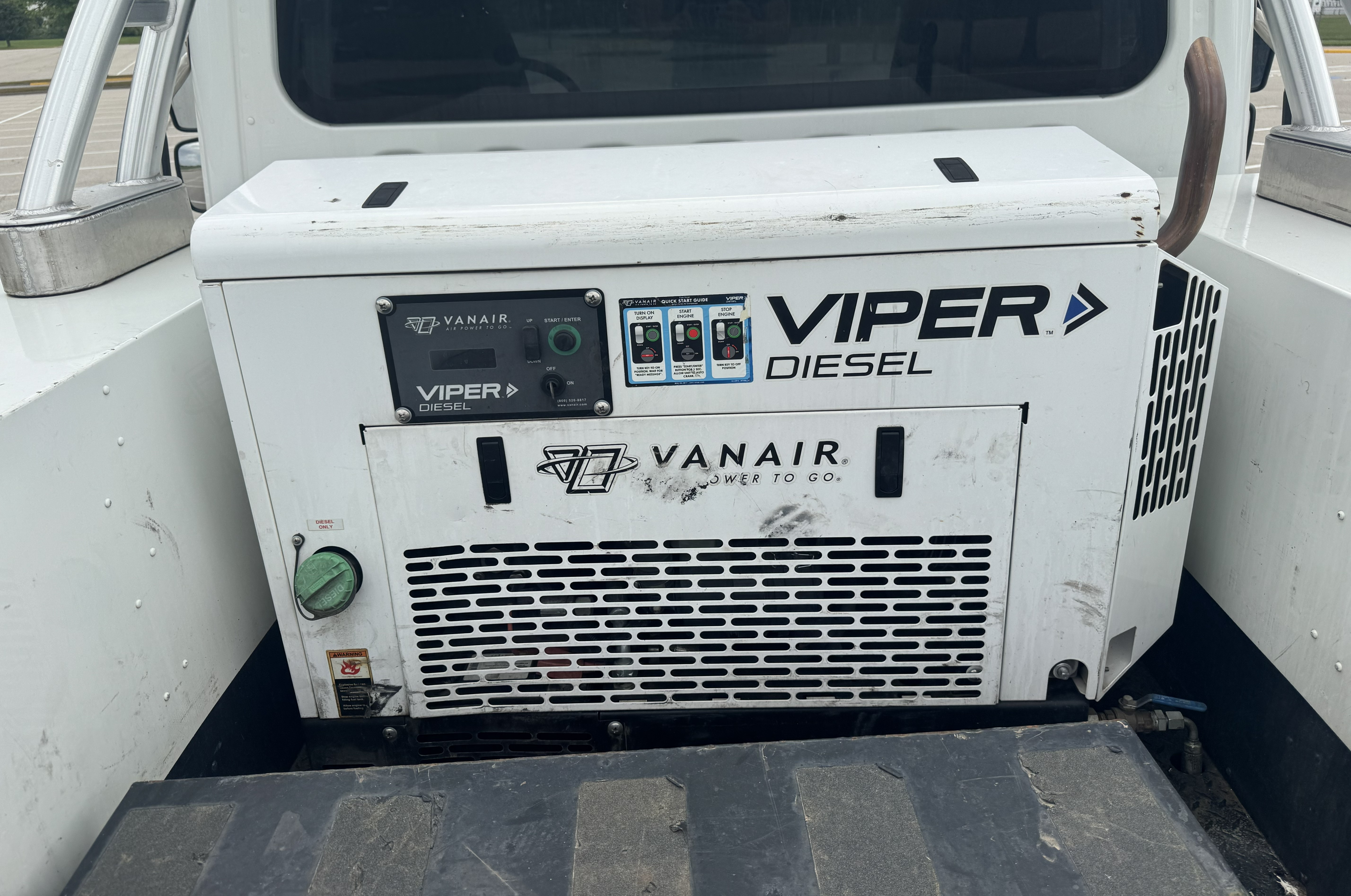 2023 Freightliner M2 White/Blue
