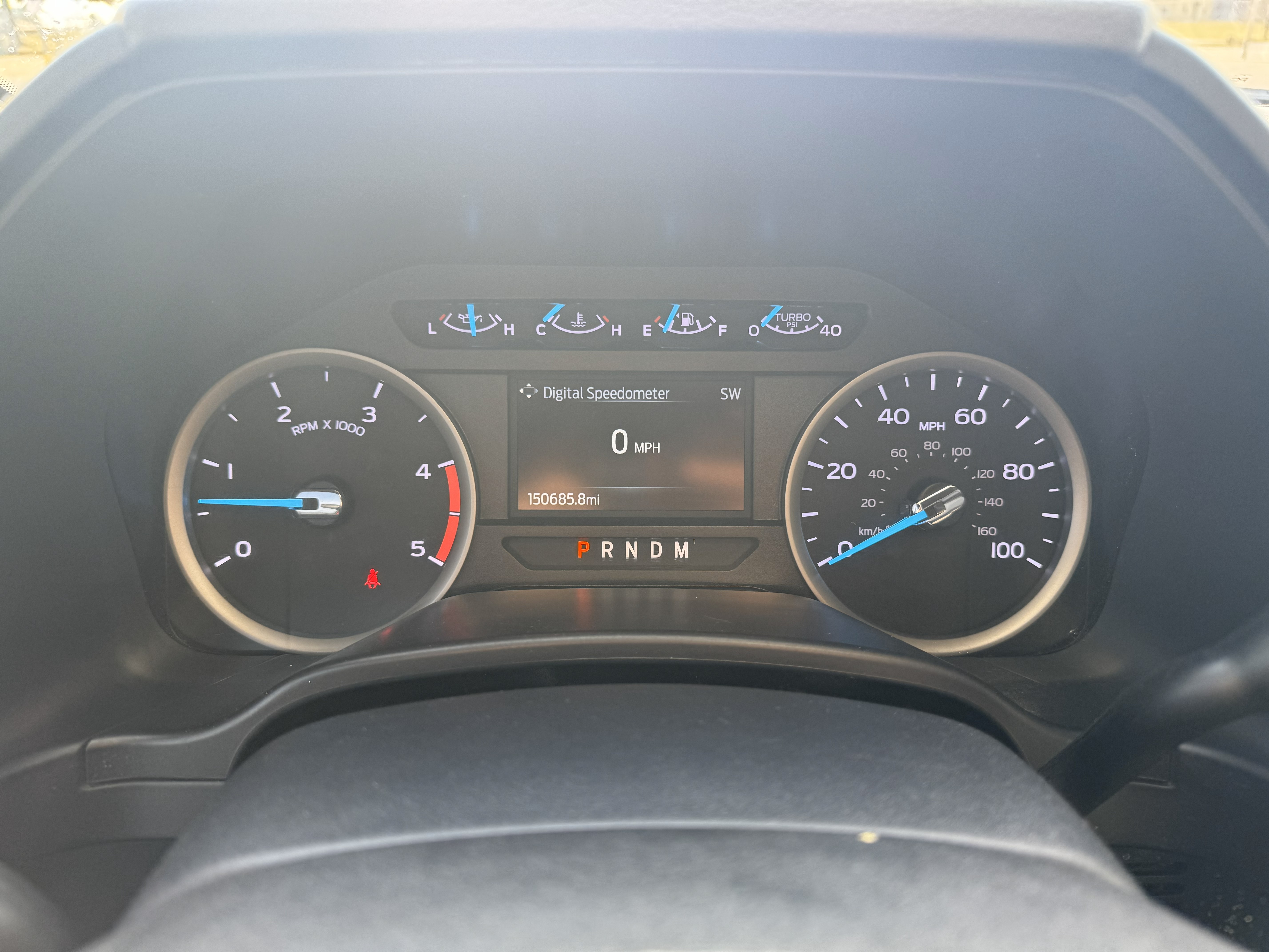 2022 Ford F-550 XLT Red