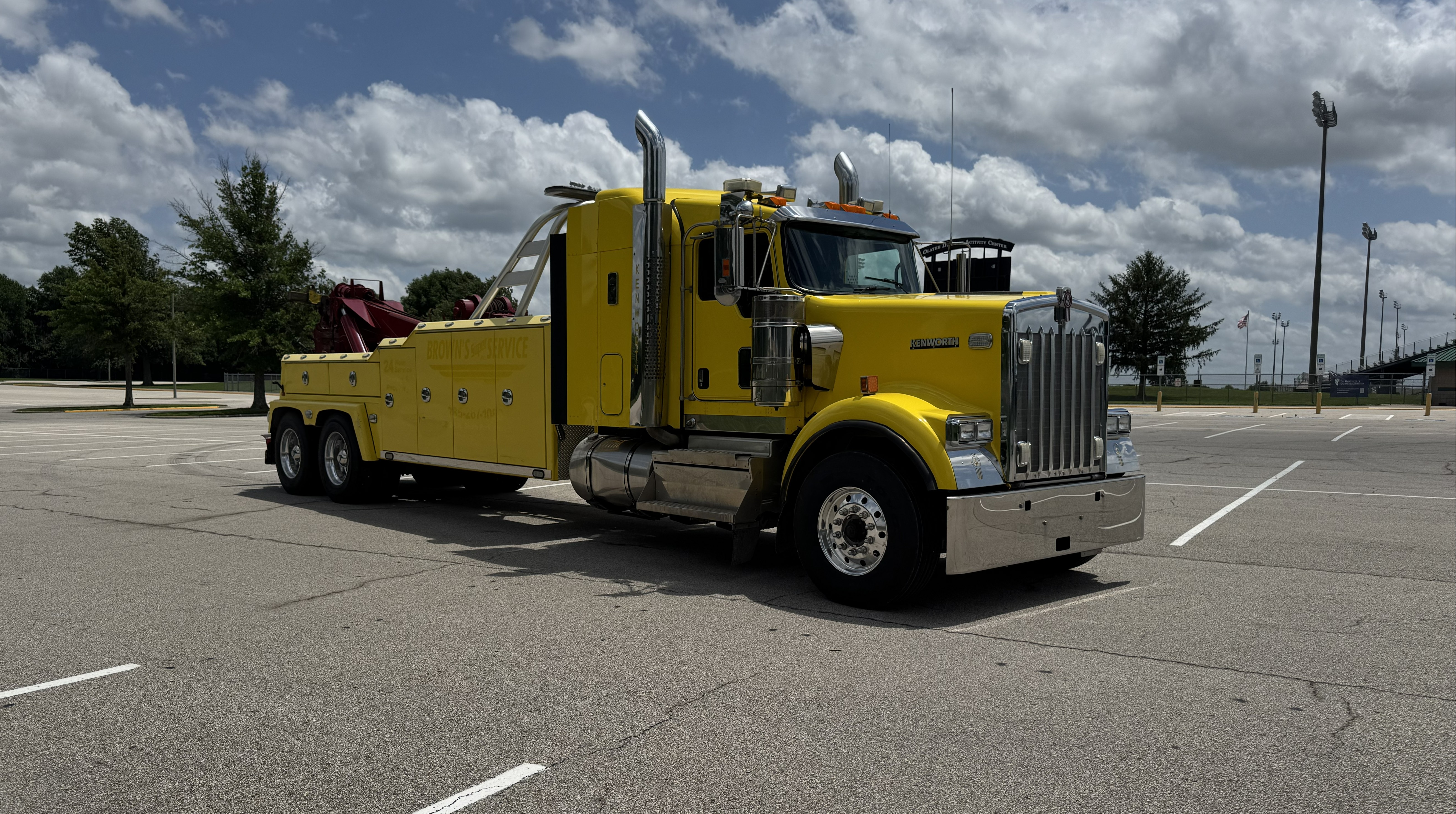 2019 Kenworth W900 Yellow