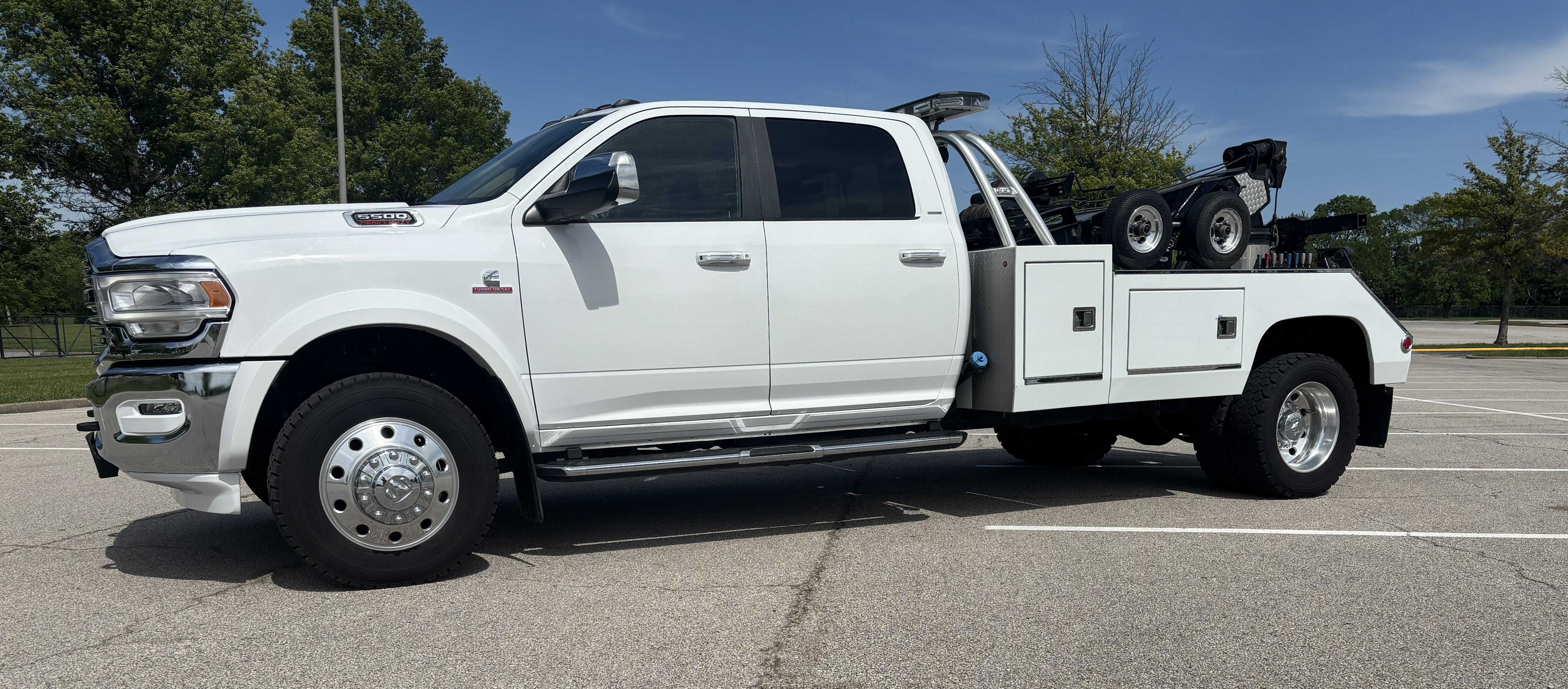 [2021 Ram 5500 CC 4x4 Laramie White]