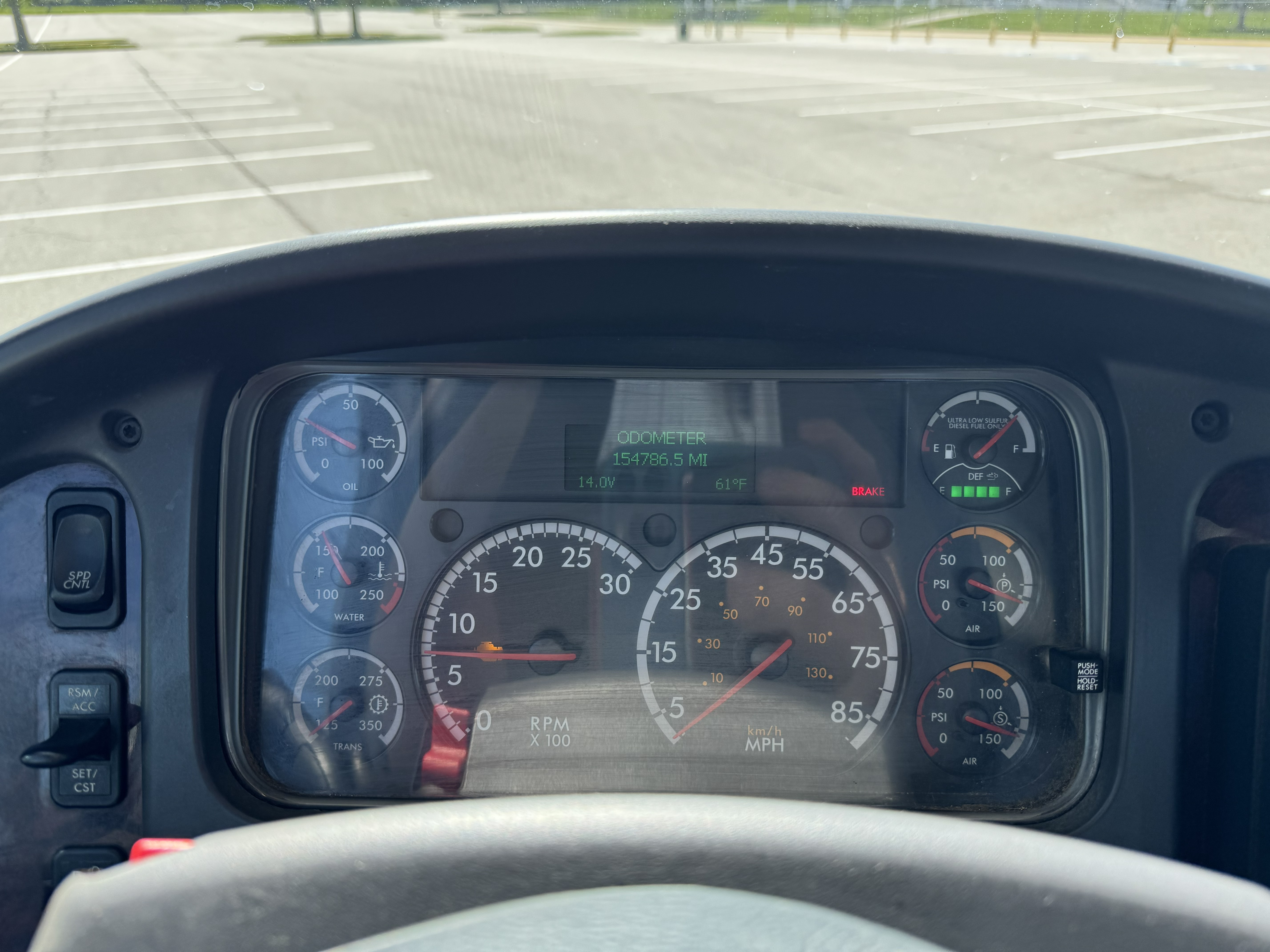 2022 Freightliner M2 White