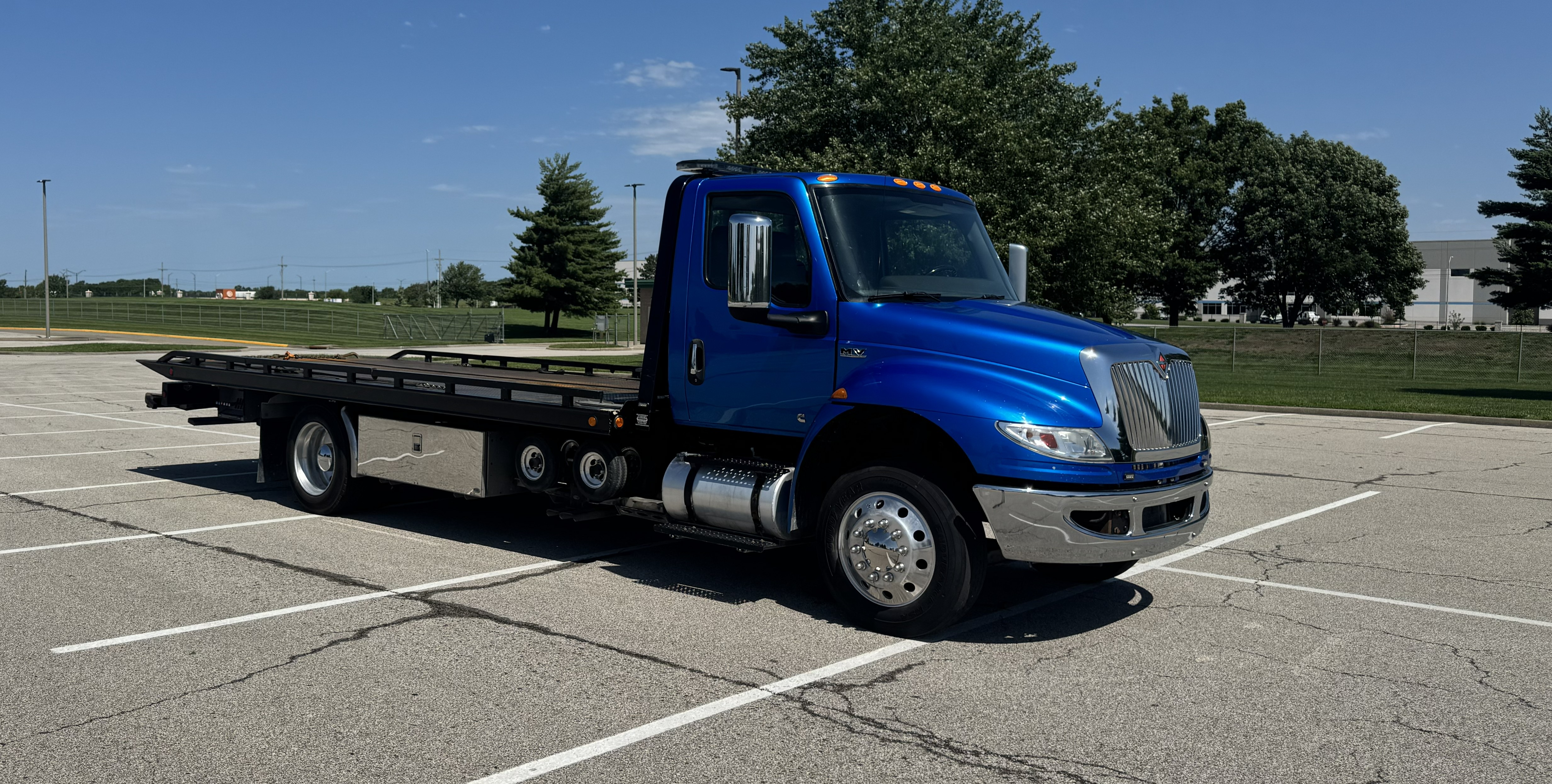 2022 International MV Blue