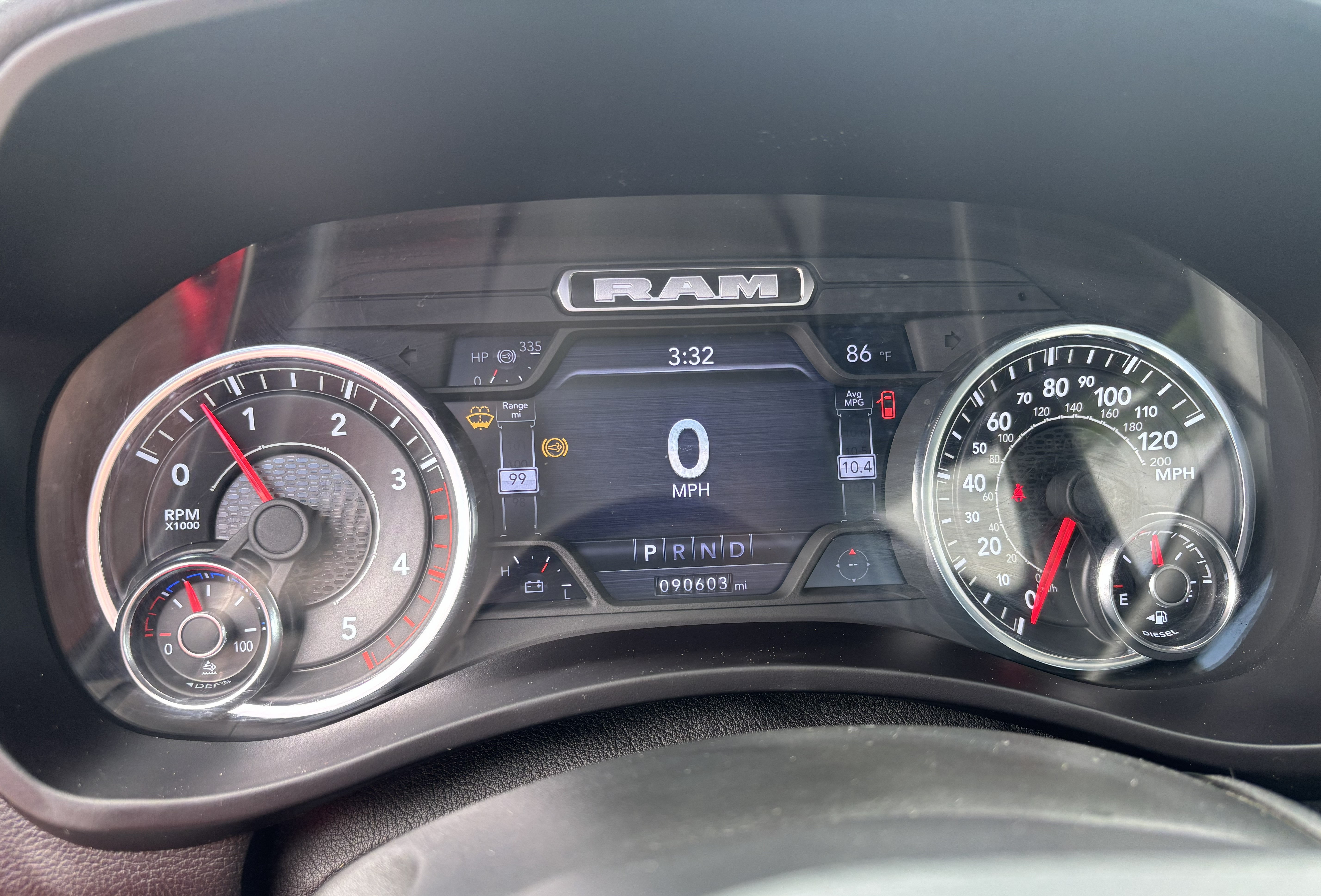 2024 Ram 5500 White/Orange