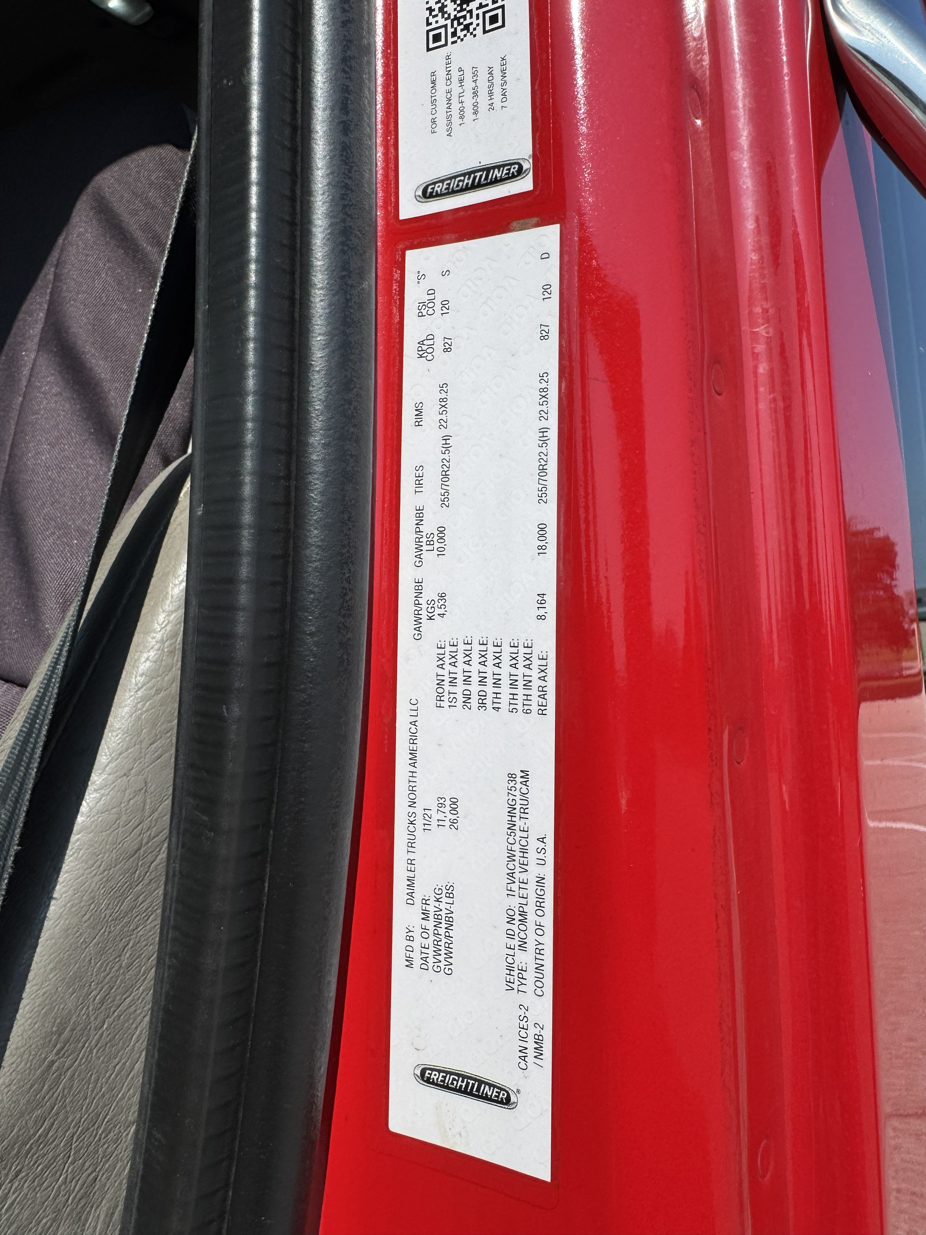 2022 Freightliner M2 Extended Cab Red