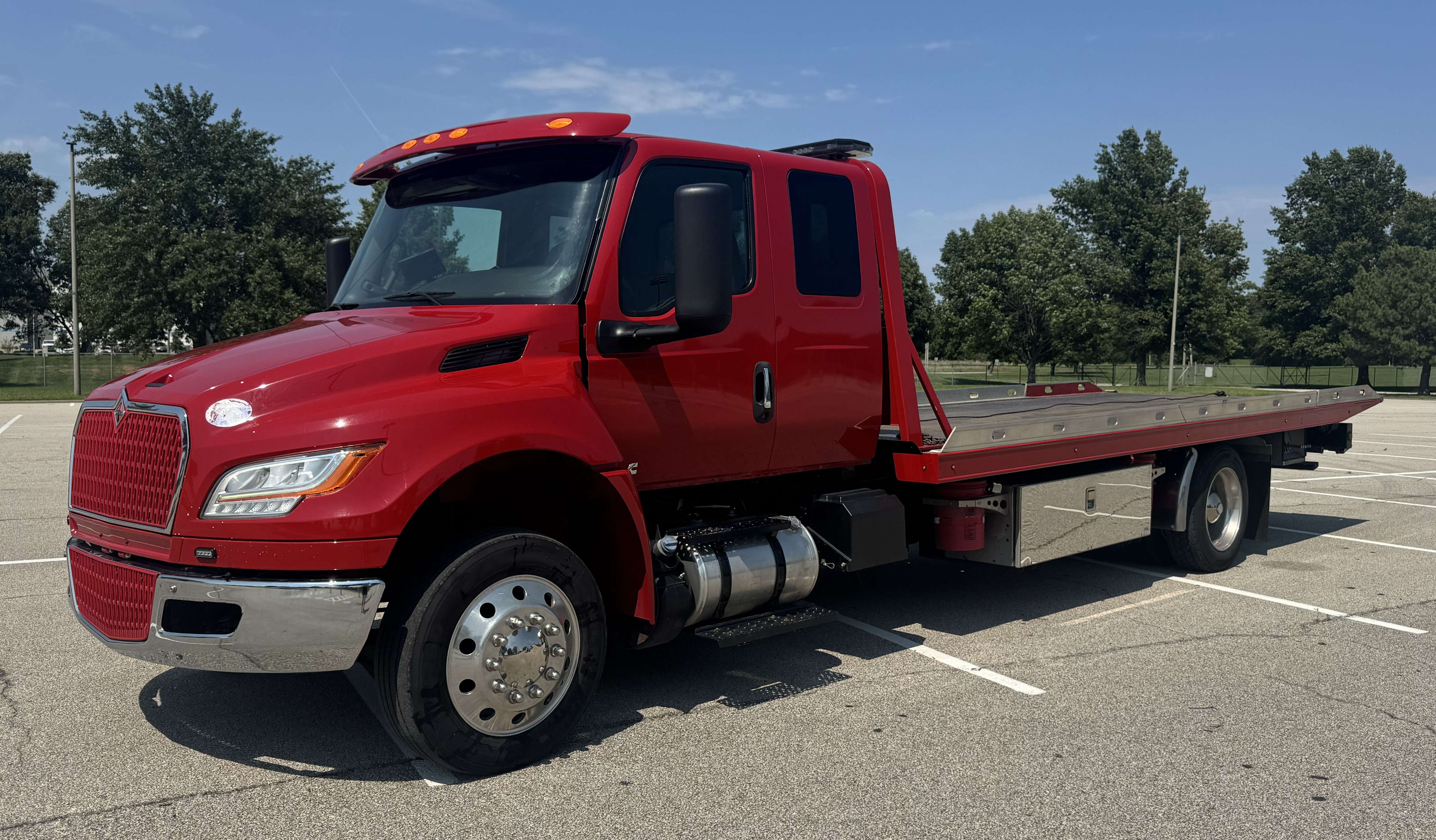 [2023 International MV-X Red]