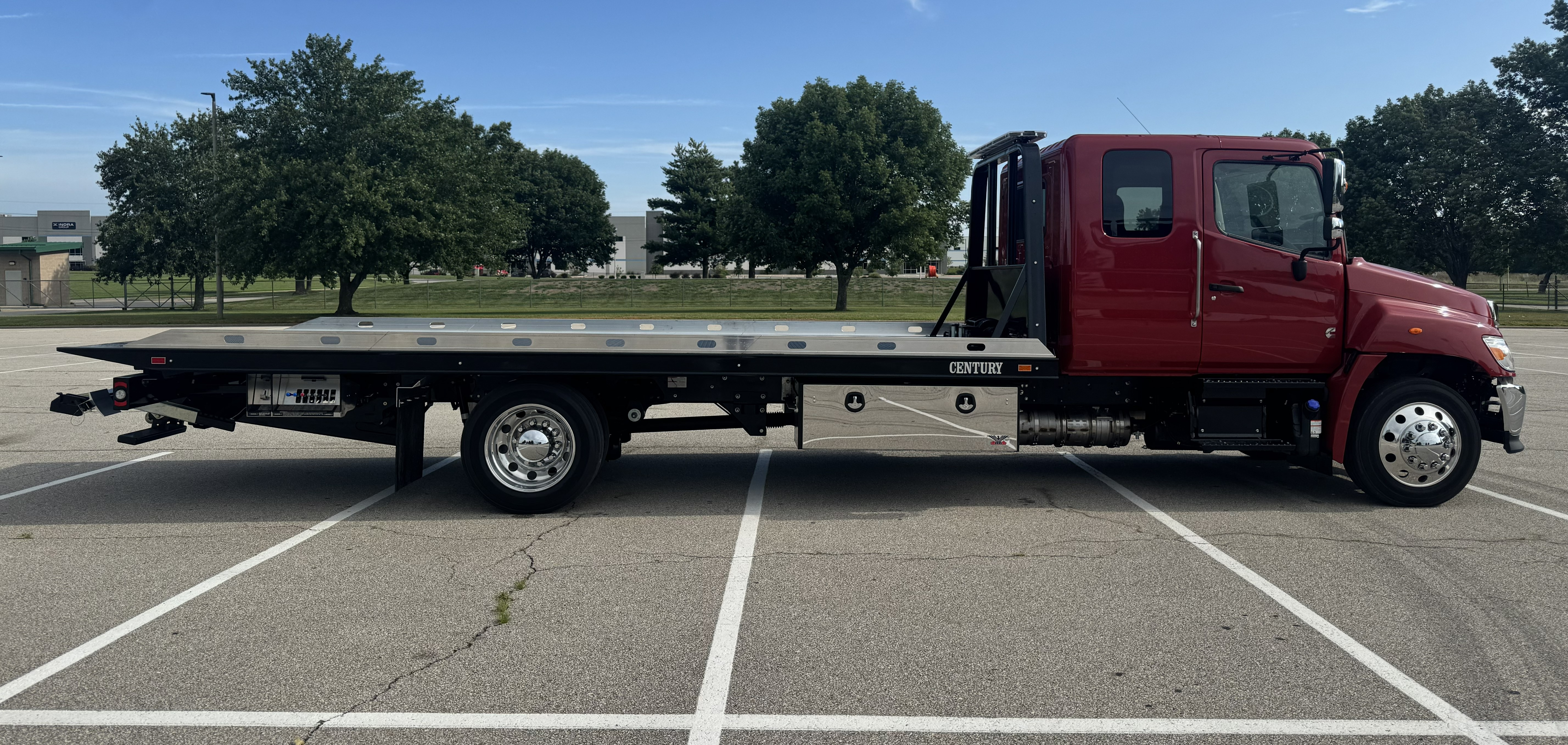 2025 Hino L6 Red