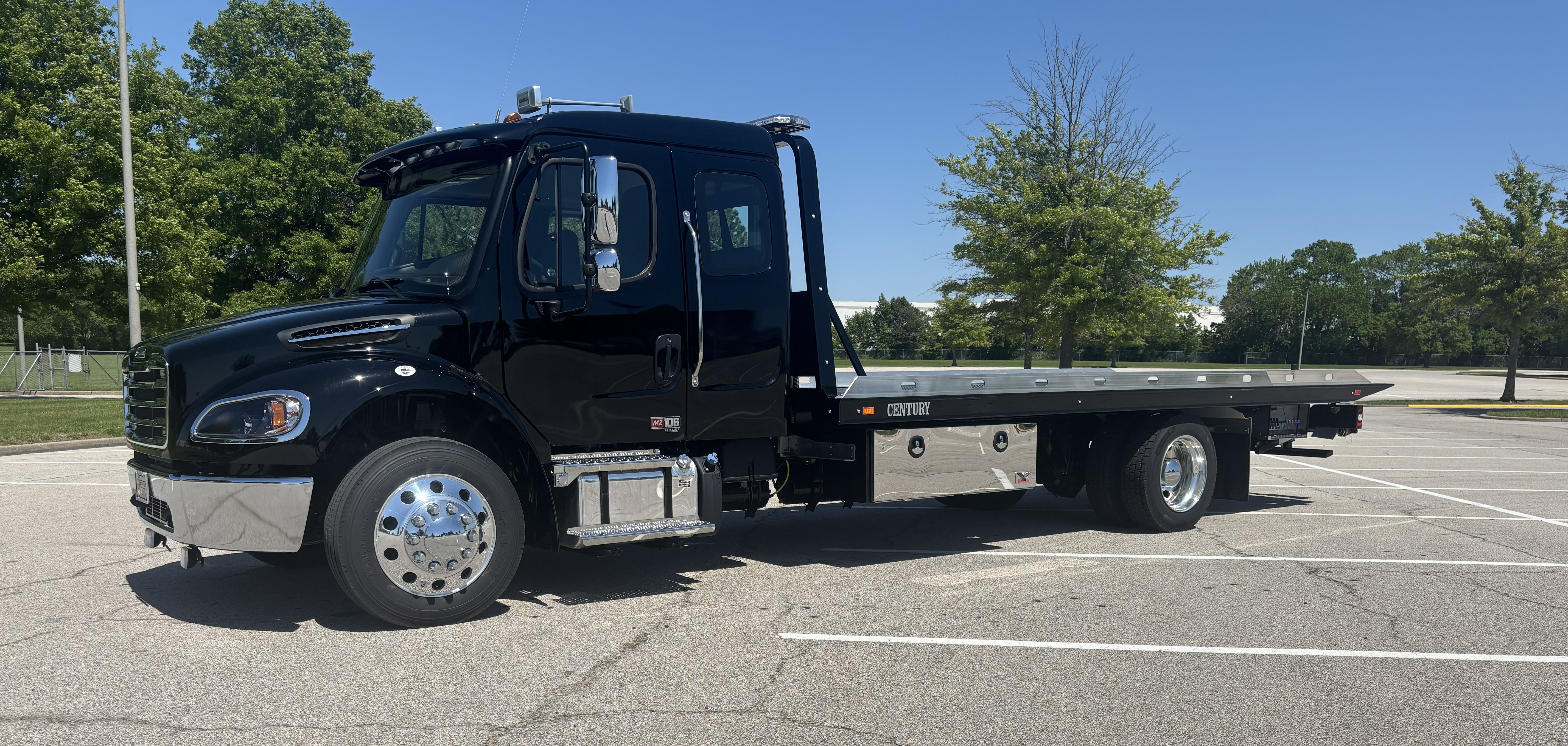 [2025 Freightliner M2 Extended Cab Black]