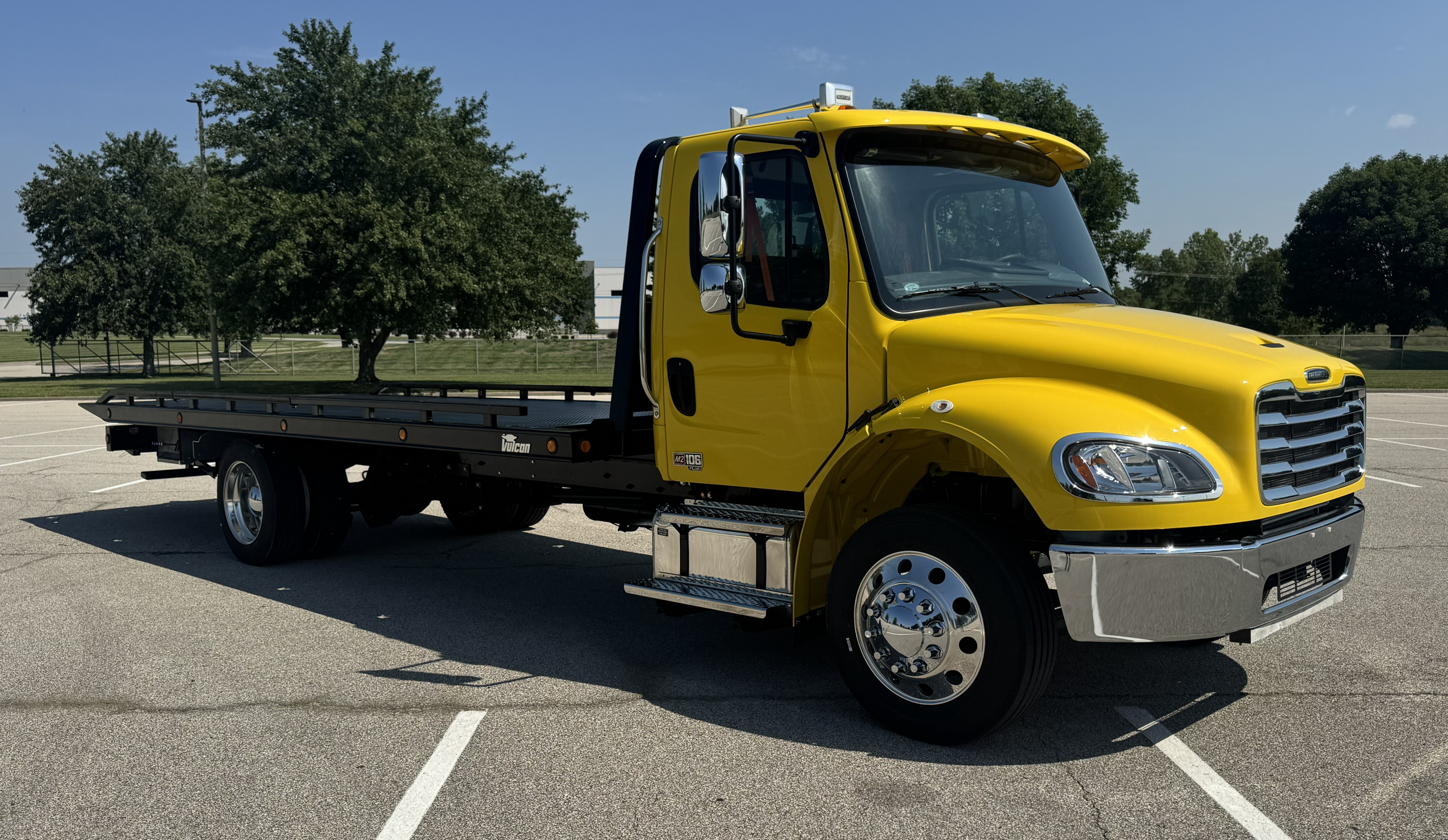 2025 Freightliner M2 Yellow